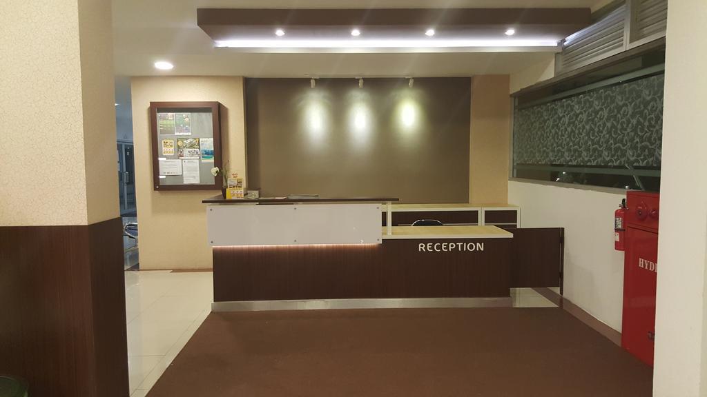 Reddoorz Apartment @ Emerald Towers בנדונג מראה חיצוני תמונה