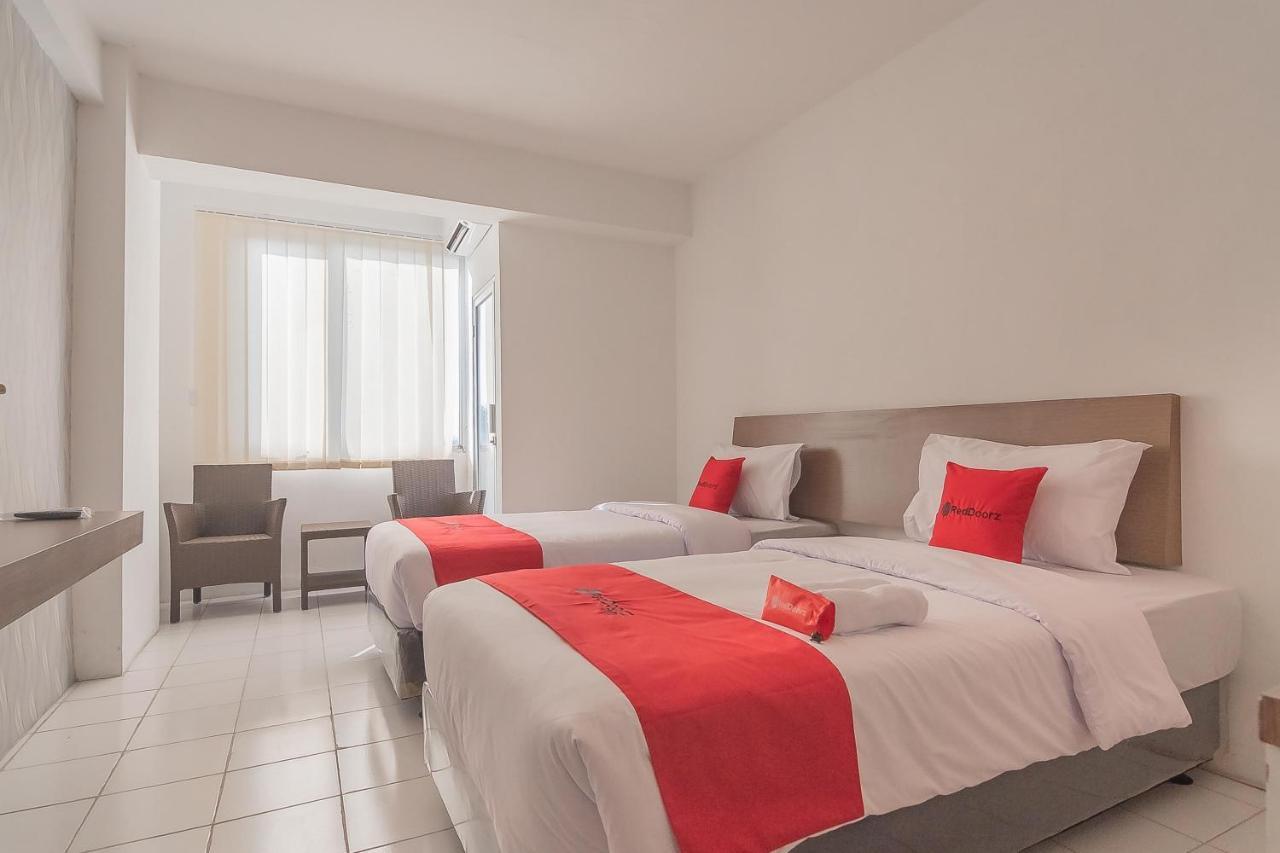 Reddoorz Apartment @ Emerald Towers בנדונג מראה חיצוני תמונה