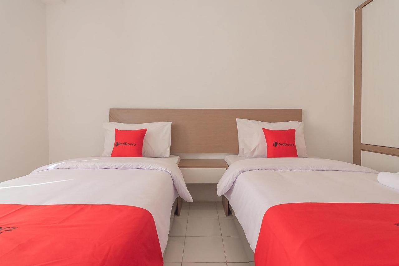 Reddoorz Apartment @ Emerald Towers בנדונג מראה חיצוני תמונה